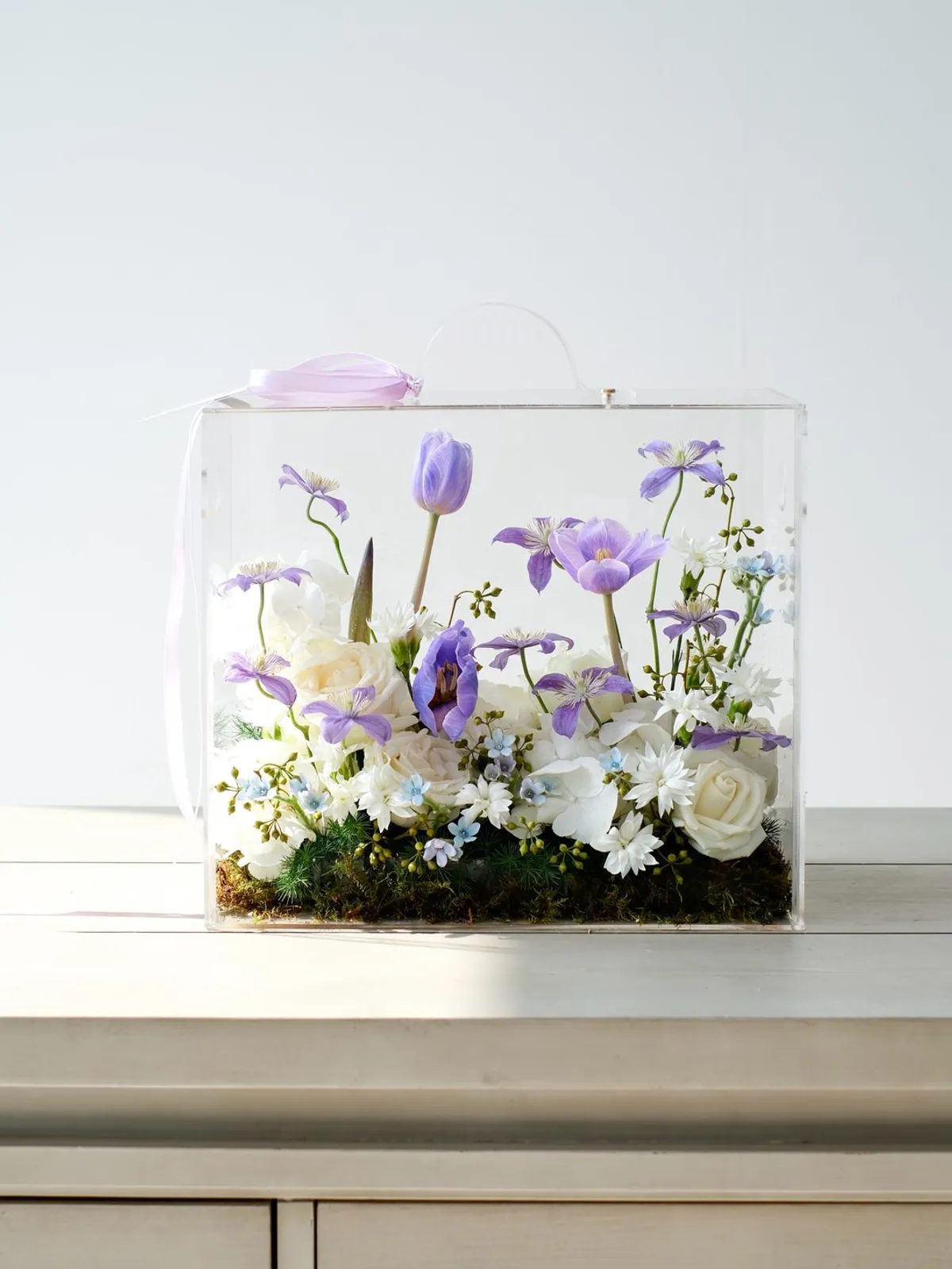 Dịu Dàng Sắc Tím Thanh Khiết — Tulip Hà Lan, Hồng Đà Lạt, Clematis